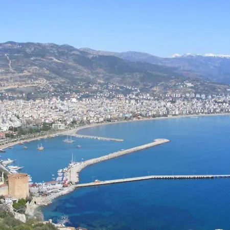 Ferienhaus Charming With A Pool Alanya