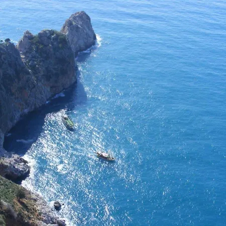 Σπίτι διακοπών Charming With A Pool