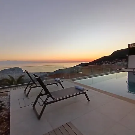 Charming With A Pool Σπίτι διακοπών