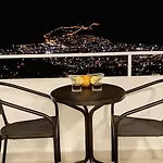 Vakantiehuis Charming With A Pool Alanya