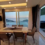 Vakantiehuis Charming With A Pool Alanya