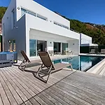 Vakantiehuis Charming With A Pool Alanya