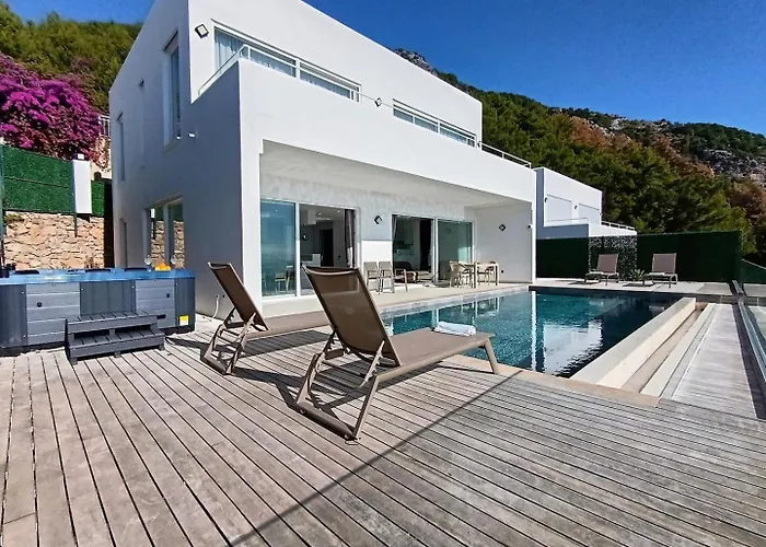 Semesterbostad Charming With A Pool Alanya